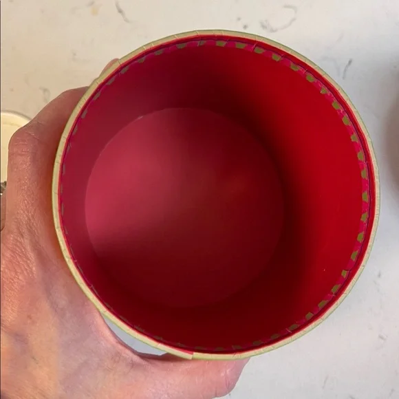 Natural Life Heart Shaped Trinket Dish, Candle & Box - Picture 11 of 17